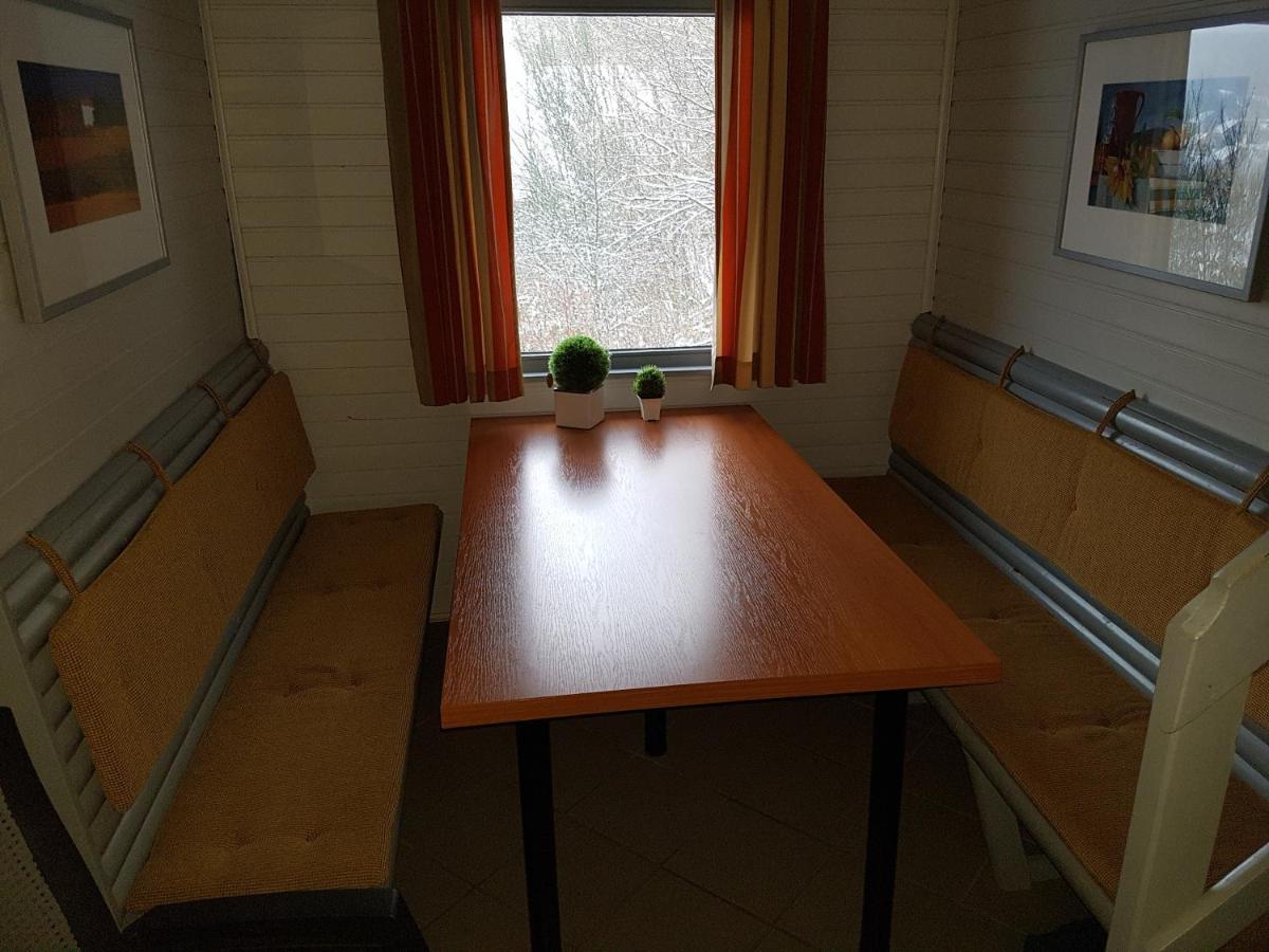 Ferienhaus Im Seepark Kirchheim Kirchheim  Esterno foto